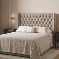 سرير مودرن بظهر مقسم ناعم